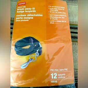STAPLES SWIVEL CLIP LANYARDS